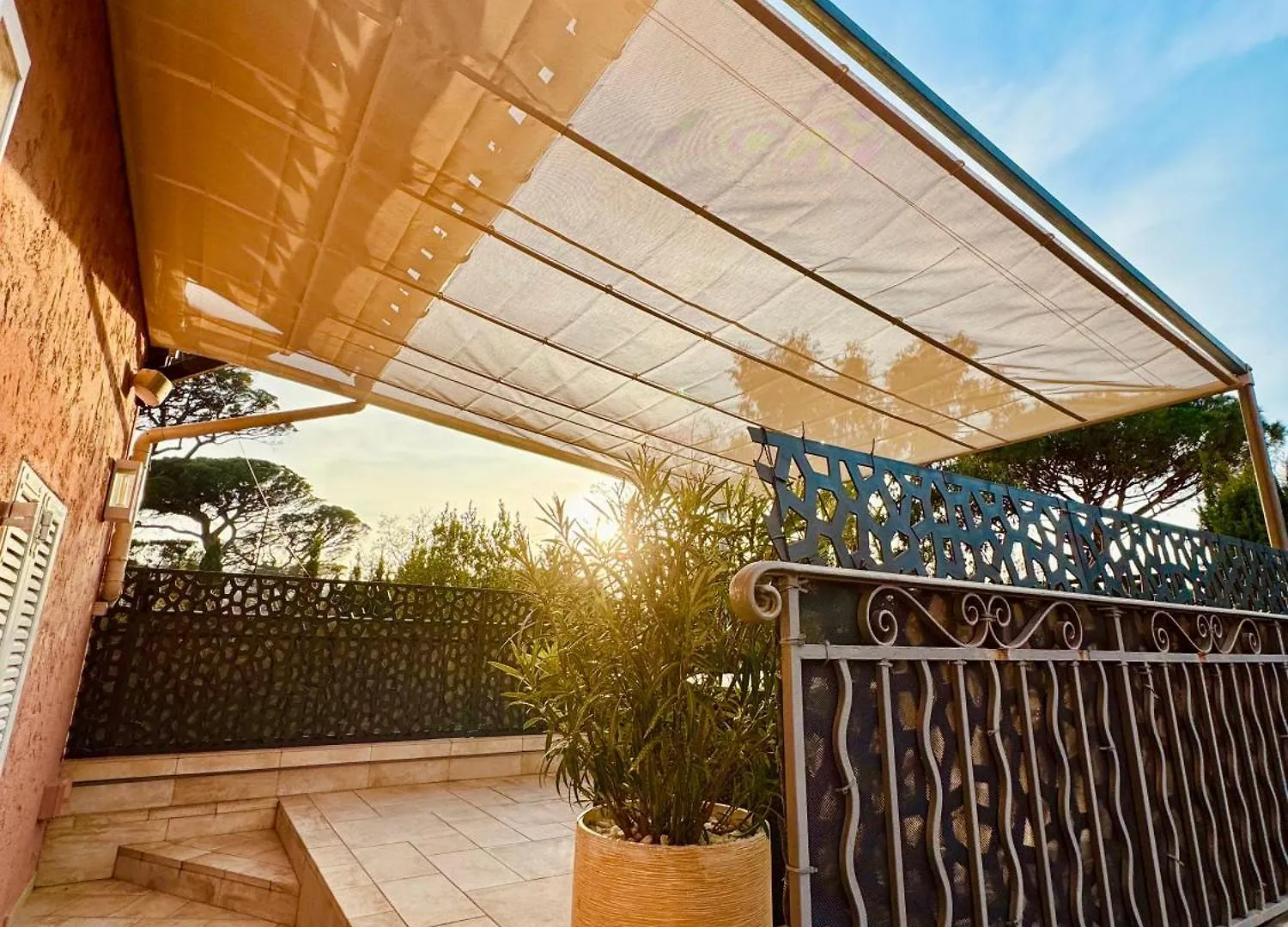 Studio Climatise, Terrasse, Parking Prive, 50M De La Plage Saint-Tropez 0*,  Frankrijk