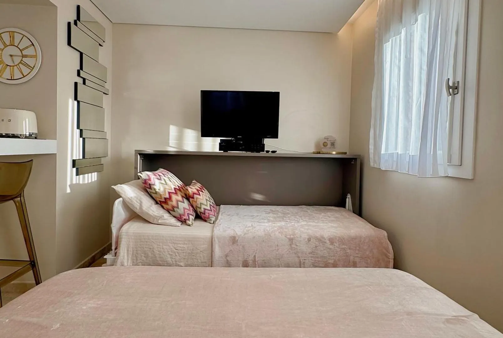 Studio Climatise, Terrasse, Parking Prive, 50M De La Plage Saint-Tropez France